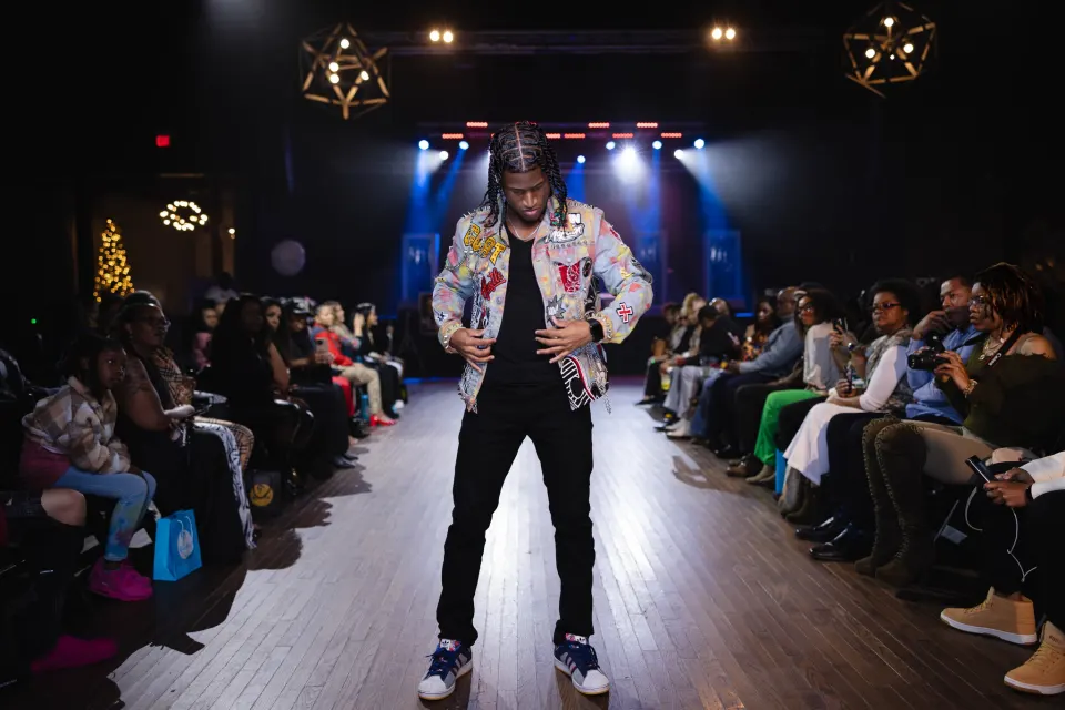 2023 50 Shades of Slay (Fall/Winter), photo 3 of 18