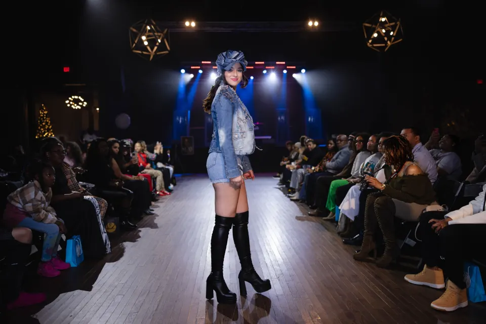 2023 50 Shades of Slay (Fall/Winter), photo 15 of 18